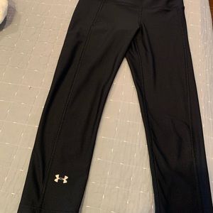Girls under Armour tights